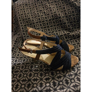 Women's Unisa Blue Denim &‎ Brown Cork Heels Size 8.5